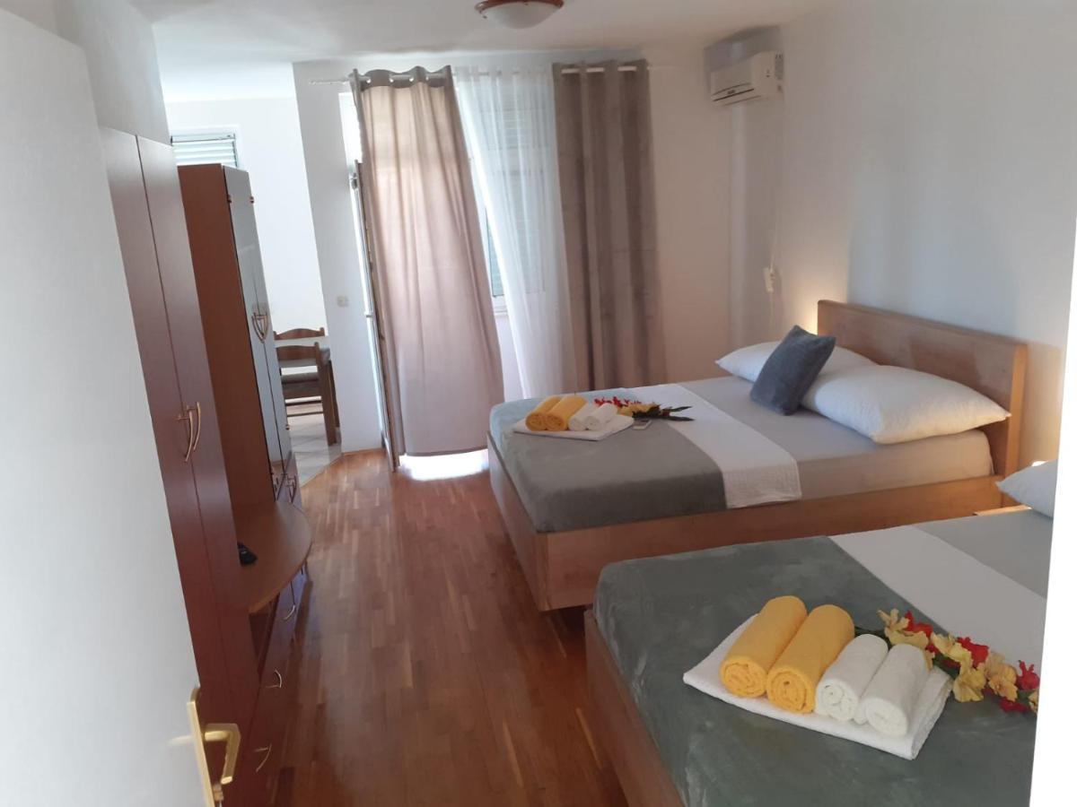 Apartments Vinea Baška Voda Extérieur photo