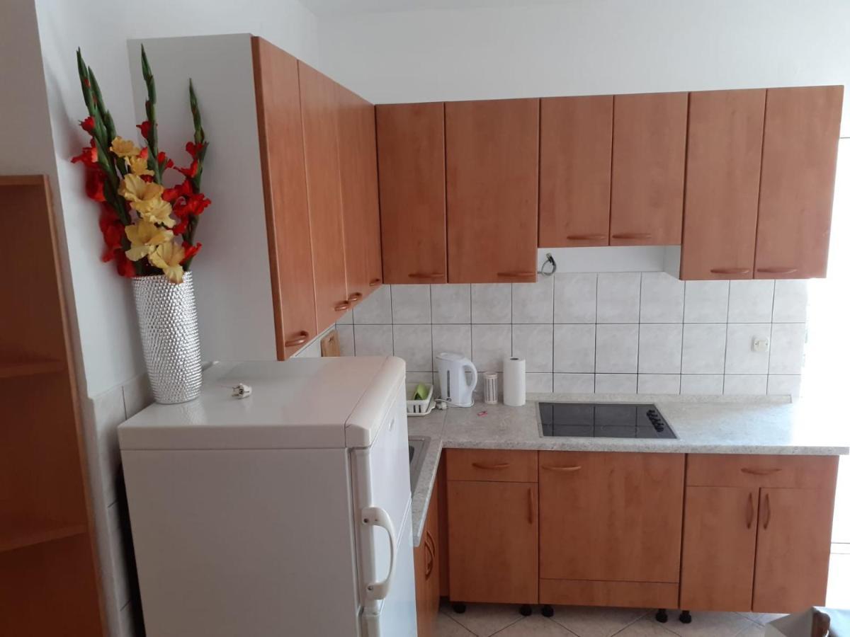 Apartments Vinea Baška Voda Extérieur photo